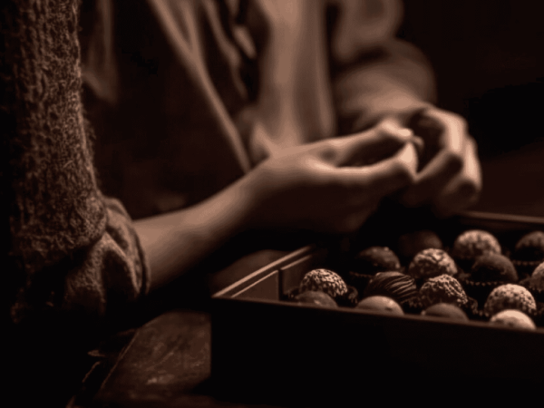 Dates Chocolate Manufacturers
